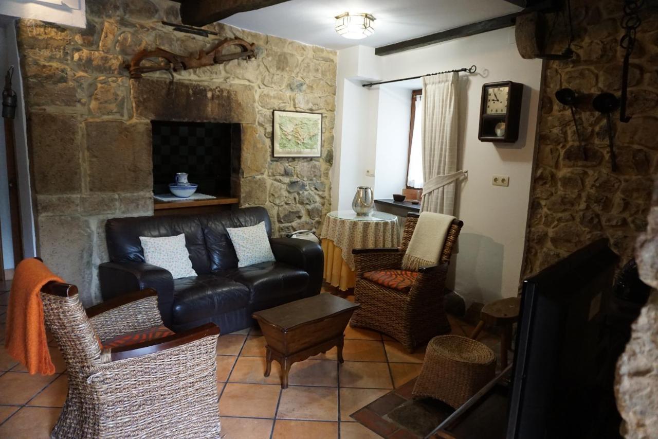 Casa Rural Moradiellos Arenas De Cabrales Buitenkant foto